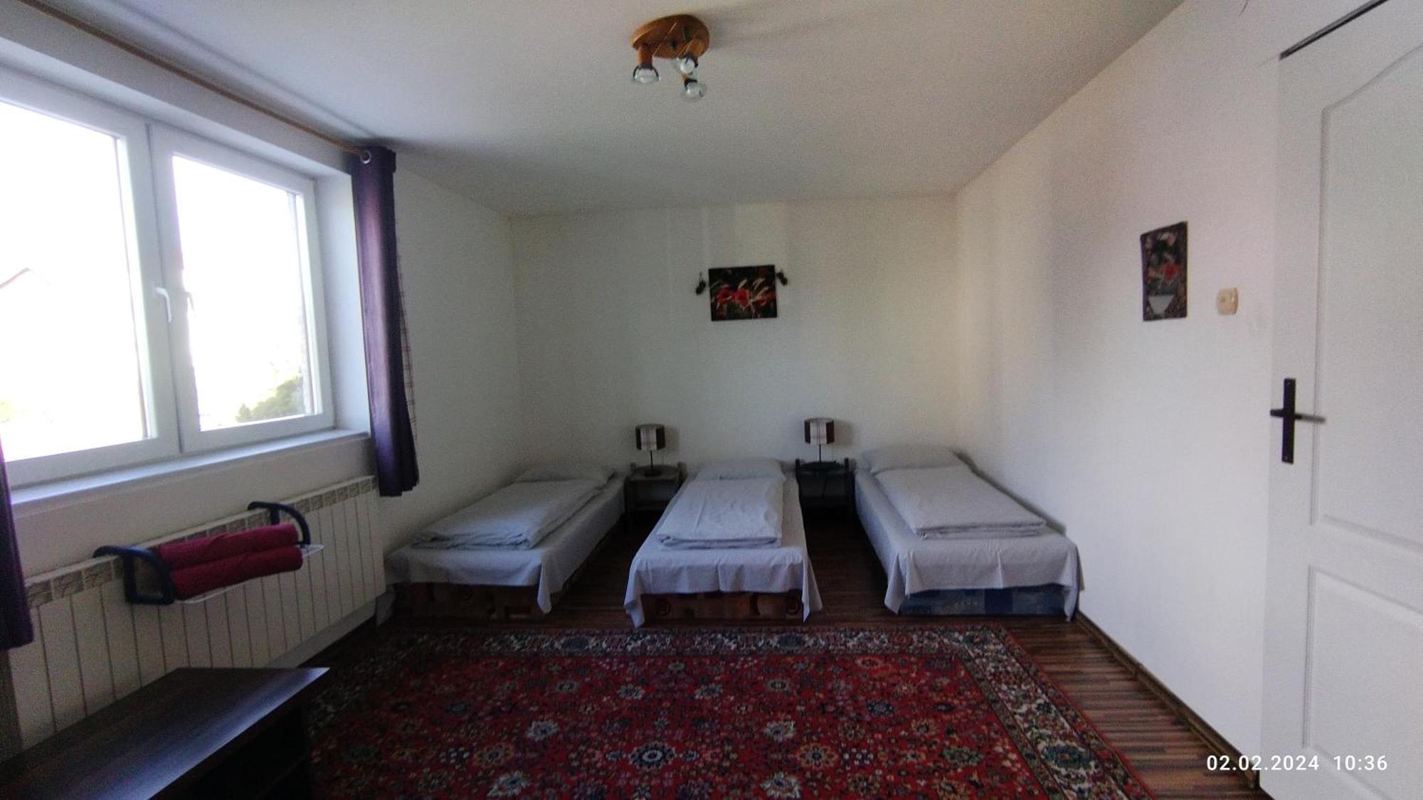 Lucky Cat Hotel Nova Lesna Exterior photo